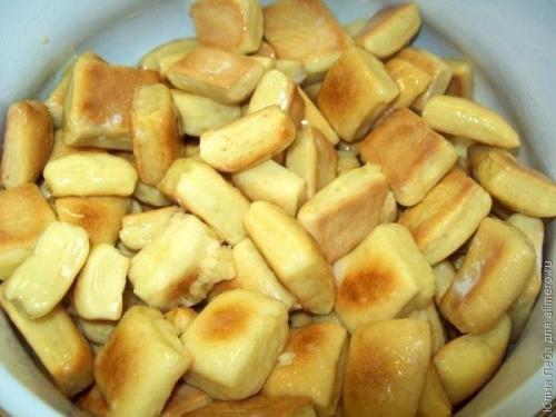 Пампушки на кефире с чесночным саламуром. 08 Пампушки на кефире с чесночным саламуром. 08