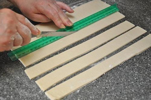 Розы из яблок в тесте. 04 Розы из яблок в тесте. 04