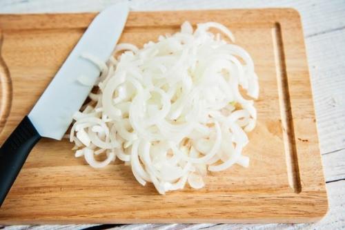 Жаркое.  Ингредиенты. 1 кг картофель. 03