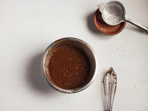 Шоколадный фондан с карамелью. 04