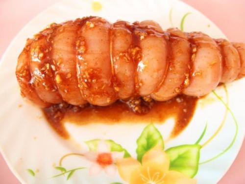 Куриная пастрома.   Куриная пастрома - это прекрасная замена напичканным химией магазинным мясным изделиям и просто замечательная закуска. 05