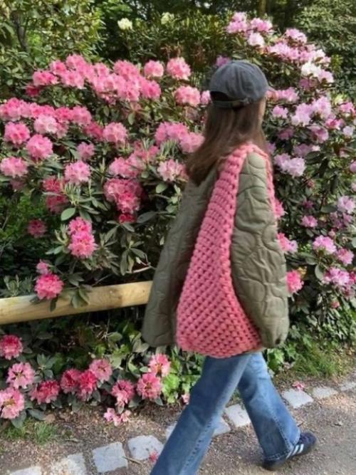 Предлагаю забрать тренд на вязаную одежду в осенний сезон. 03