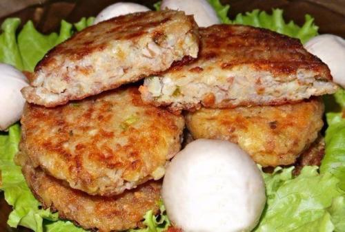 Гречневые котлеты с сыром.
