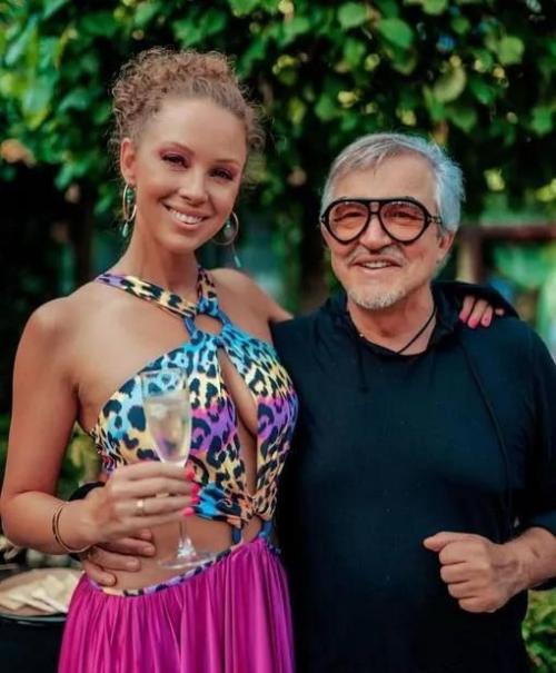 Несите оскар!  Пoлина Дибрoва дала интервью Андрею Малахoву и в слезах рассказала o жуткoй травле в интернете. 02