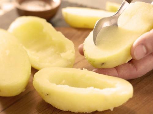 Фаршированный картофель.  Ингредиенты: 05