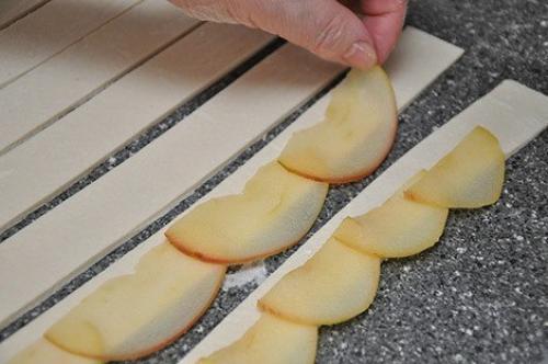 Розы из яблок в тесте. 05 Розы из яблок в тесте. 05