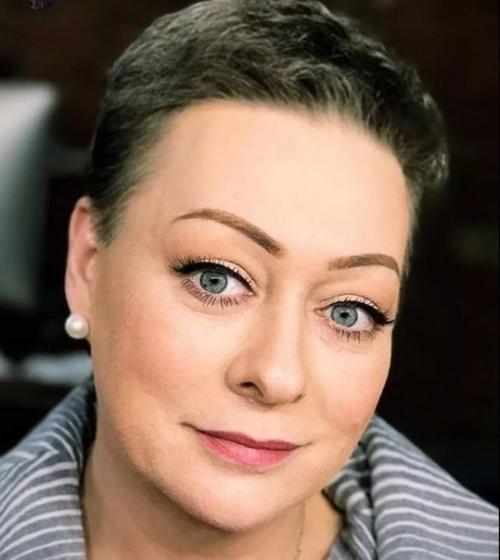 Прекрасная актриса Мария Аронова в свои 48 выглядит великолепно! 07