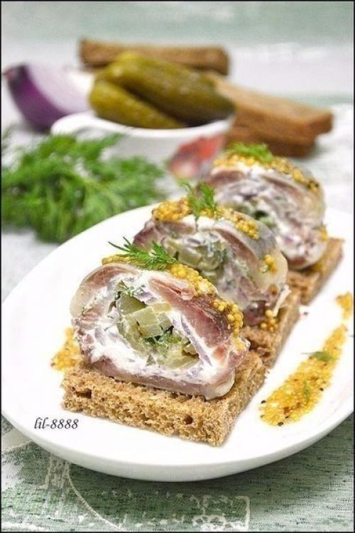 Закуска из сельди. Закуска из сельди.