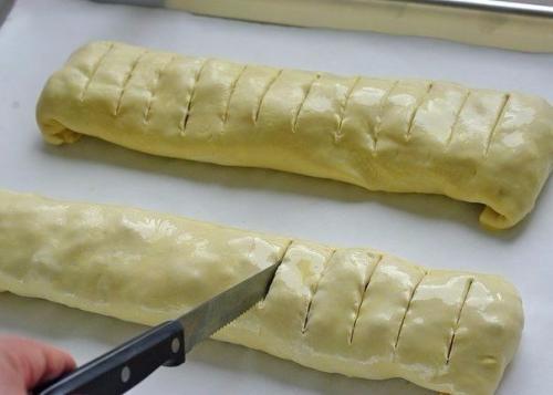 Яблочный штрудель.   Ингредиенты: 03