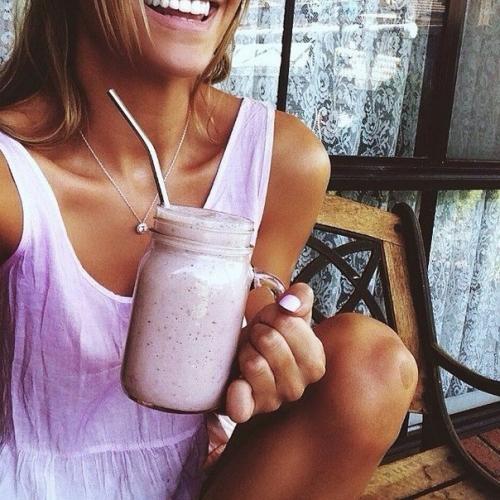 10 рецептов диетических смузи. 

