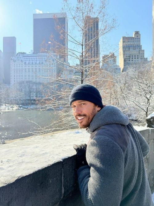 Алла Инвестировала на Стадии Котлована: в сети обсуждают преображение иноагента Галкина. 01