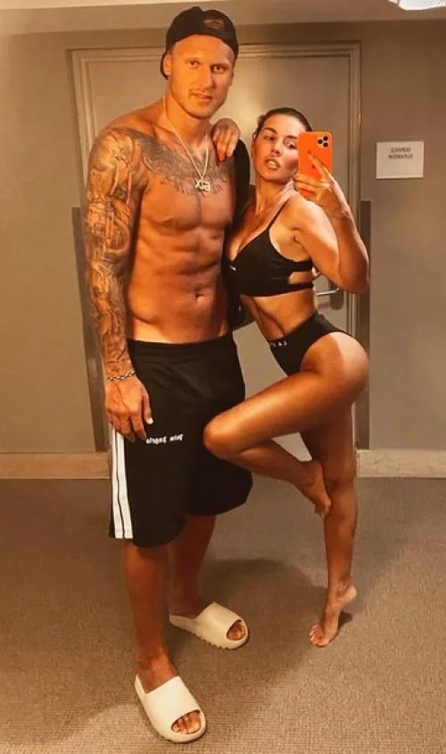 Анну седокову допросили по делу о гибели экс - супруга. 01