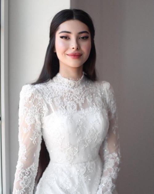 Только стрелки и девушка такая красивенькая добавили! 01