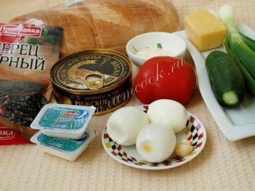 Праздничные бутерброды со шпротами. 01