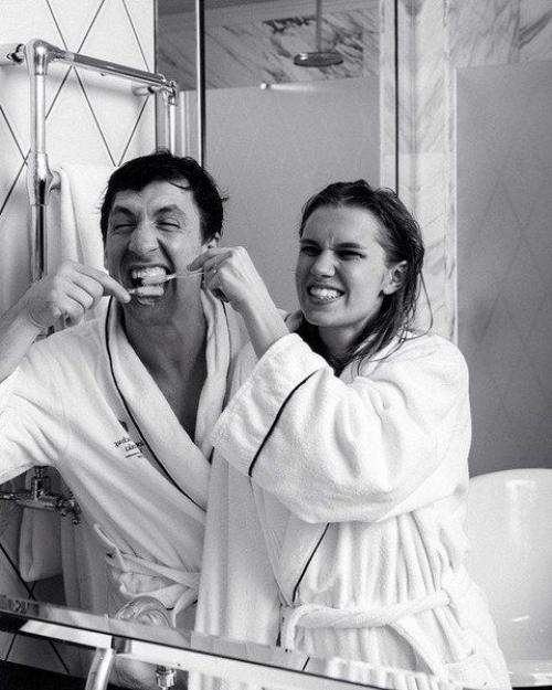 Дарья Мельниковой и Артур смольянинов вместе уже 7 лет какие классные! 02