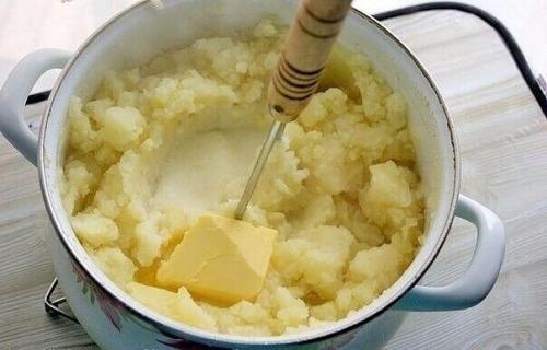 Гуляш с подливкой и пюре Как в Садике. 03