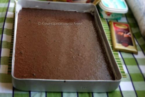 Влажный шоколадный торт с ореховым кремом. 03