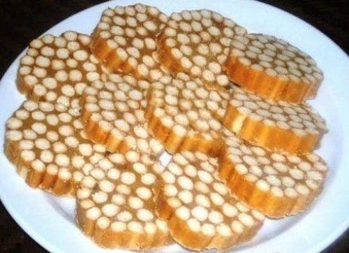 Колбаска к чаю.