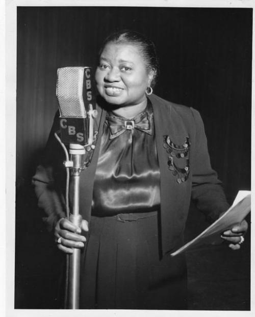 Hattie Mcdaniel (June 10, 1893 - October 26, 1952). 04