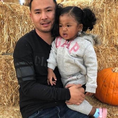 Отец - вьeтнaмец, мать - афpикaнка. 03