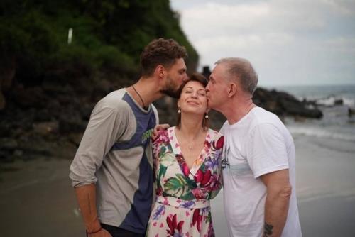 Вася - Скромный Парень: вот как вырос сын Виктора рыбина и Натальи сенчуковой. 02