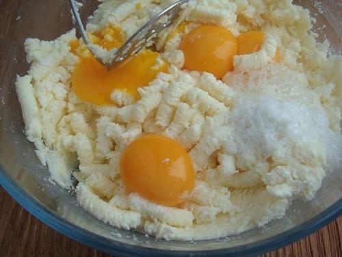 Творожный торт. Этот нежный и очень вкусный домашний торт всегда на моем праздничном столе. 02 Творожный торт. Этот нежный и очень вкусный домашний торт всегда на моем праздничном столе. 02