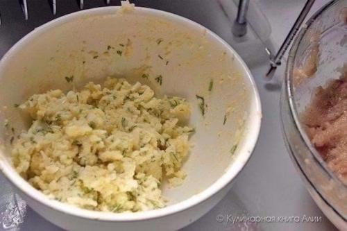 Котлеты с очень вкусной начинкой. 01