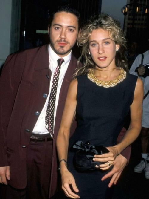 Их история любви началась в середине 1980-х - в эпоху неонового света, рок-н-ролла и голливудских тусовок. 01