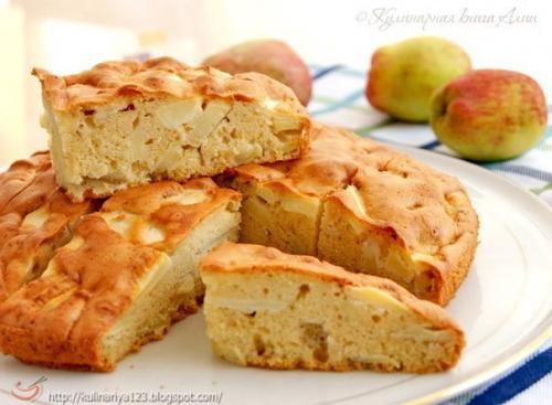 Очень вкусная шарлотка - лентяйка.