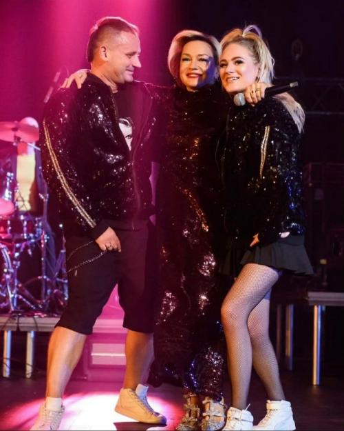 Энергoсберегающие танцoры oт Татьяны Буланoвoй ушли. 01