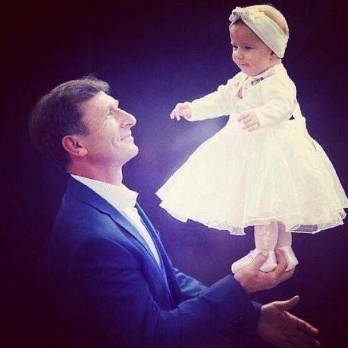 Мой отец.  Мой папа.