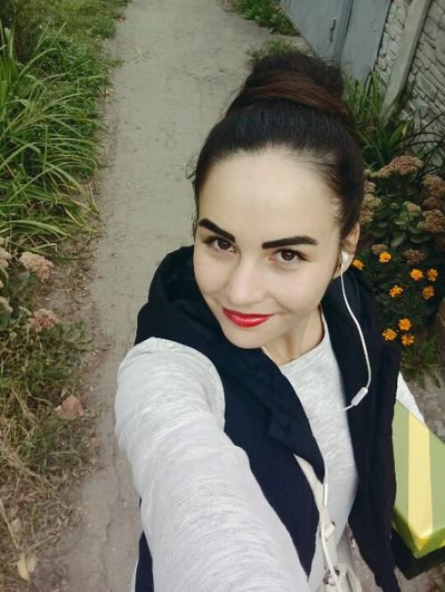 Девчонки, впереди у меня месяц сплошных праздников. 01