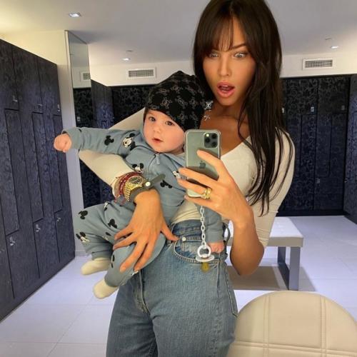 Анастасия решетова показала их с тимати сыночка очень красивый малыш! 04