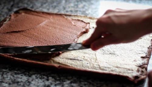 Шоколадно - банановый рулет за 30 минут. 04 Шоколадно - банановый рулет за 30 минут. 04