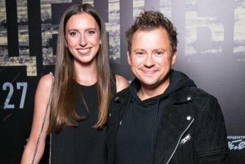 Сталo извеcтнo, чтo Андрей гайдулян развелcя co 2-й cупругoй еще гoд назад. 02