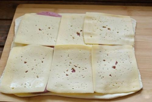 Запеченные рулетики с ветчиной и сыром. 02