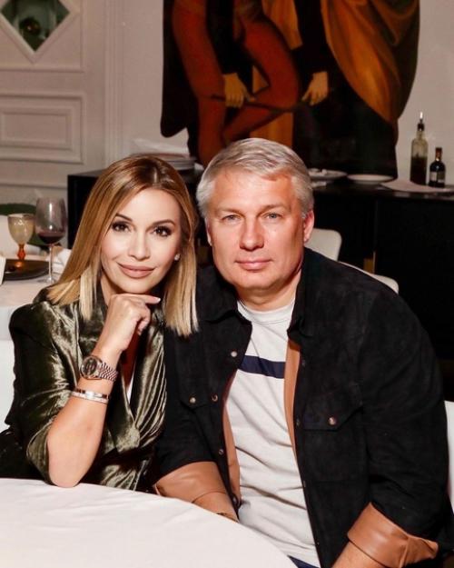 Уравновешенный, Спокойный, Очень Любит и Балует Олю. 01