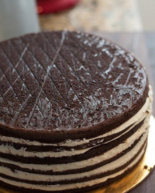 Шоколадный торт.  Очень мягкие, шоколадные, рассыпчатые и нежные, сочные и влажные коржи, тающие во рту … они не оставят равнодушным никого! 06 Шоколадный торт.  Очень мягкие, шоколадные, рассыпчатые и нежные, сочные и влажные коржи, тающие во рту … они не оставят равнодушным никого! 06