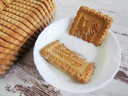 Торт из печенья с заварным кремом. 04 Торт из печенья с заварным кремом. 04