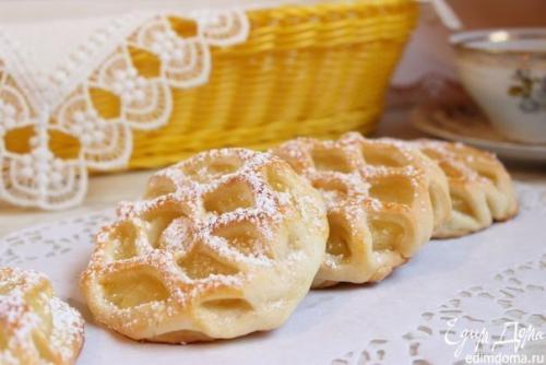 Слойки с ананасом.

