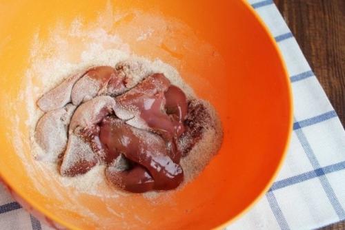 Салат с куриной печенью и мандаринами. 01 Салат с куриной печенью и мандаринами. 01