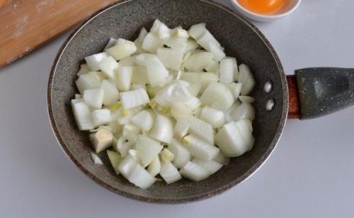 Слоеный пирог с семгой. 04