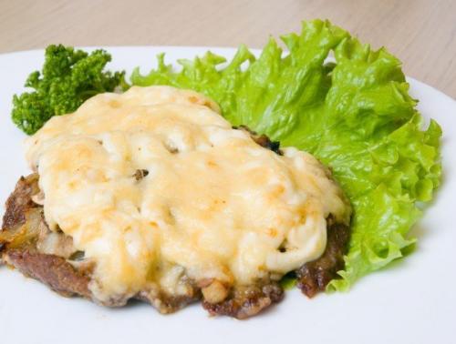 Топ - 3 рецепта мяса по-французски. Топ - 3 рецепта мяса по-французски.