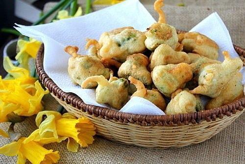 Капуста брокколи в кляре. Капуста брокколи в кляре.