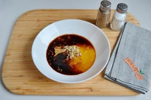 Куриные крылышки в медово - чесночном маринаде. 02