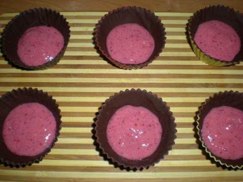 Шоколадные корзинки с клубникой и сливками. 03 Шоколадные корзинки с клубникой и сливками. 03