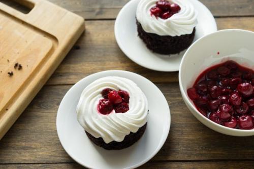 Шоколадный торт.  Мука - 95 гр. 01