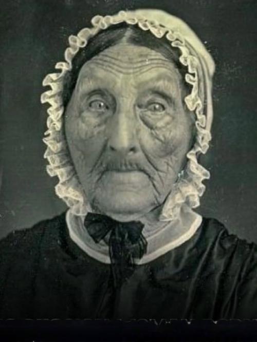 Женщина в России Xviii века за свою жизнь выносила и родила 69 детей, число, которое до сих пор звучит почти невероятно. 

