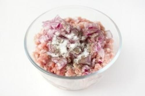 Яичные рулетики с мясной начинкой - отличный завтрак! 04 Яичные рулетики с мясной начинкой - отличный завтрак! 04