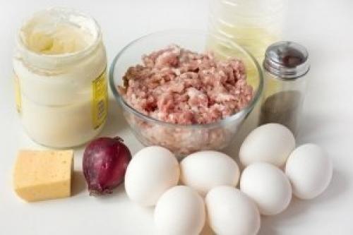 Яичные рулетики с мясной начинкой - отличный завтрак! 01 Яичные рулетики с мясной начинкой - отличный завтрак! 01